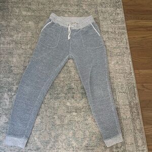 Faherty white water jogger sweatpants size medium women’s